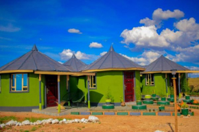 Amanya 3-Bedroom Hut Amboseli